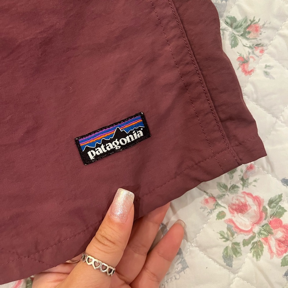 SOLD Men’s Patagonia Swim Shorts Size Large - Picture 4 of 9